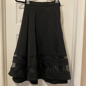 BNWT- Torrid Black w/ Sheer Bottom Detail Skirt Size 12